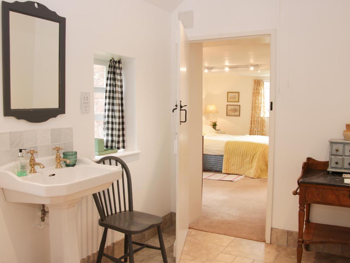 Wolvesacre Mill Cottage Whitchurch  Ngoại thất bức ảnh